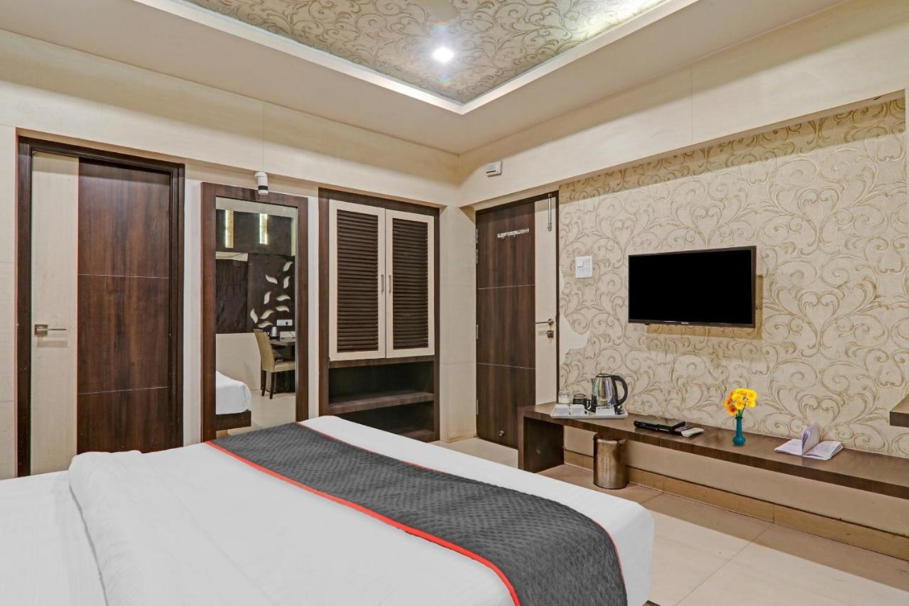 Townhouse 1182 Hotel Tirupati Galaxy كانبور المظهر الخارجي الصورة